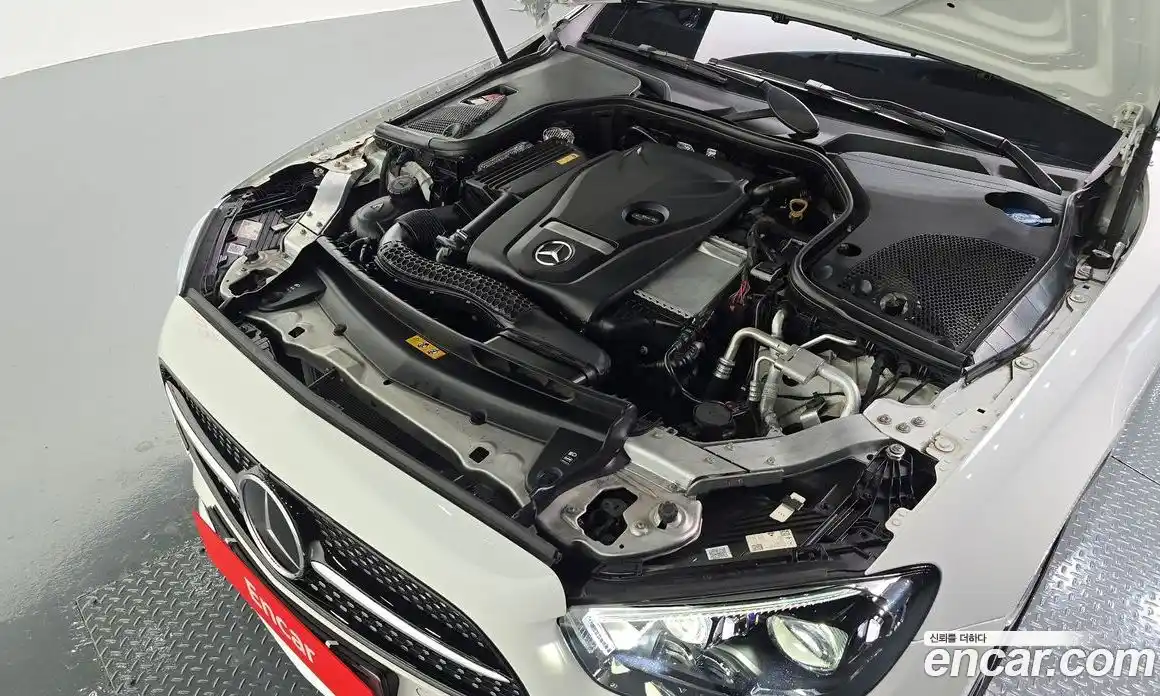 Mercedes-Benz E-Class 2023 2.0 Автомат в Москве № 466408, фото 6