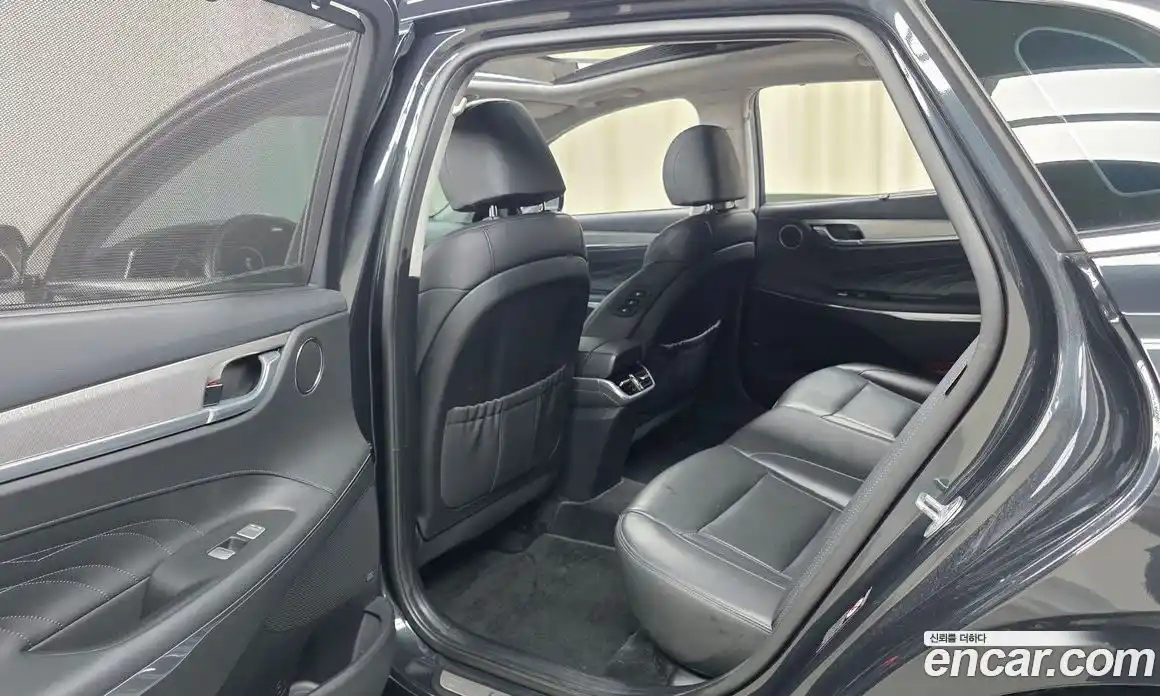 Hyundai Grandeur 2020 2.5 Автомат в Москве № 50060, фото 13