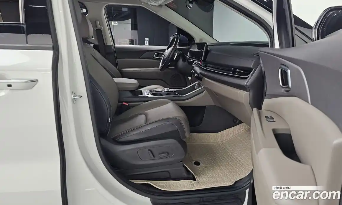 Kia Canival 2025 2.2 Автомат в Москве № 51387, фото 11