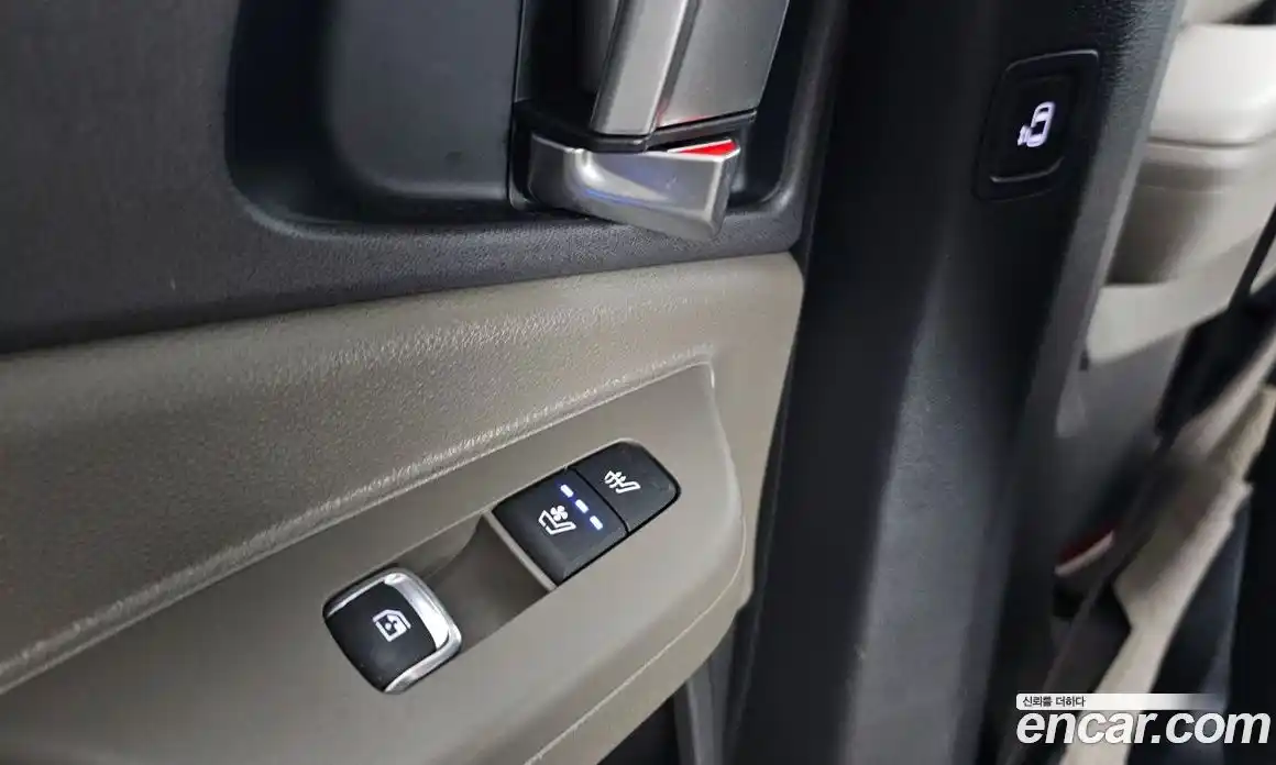 Kia Canival 2025 2.2 Автомат в Москве № 51387, фото 18