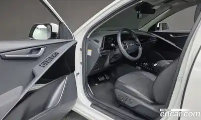 Kia Niro 2022 1.6 Автомат в Москве № 53566, миниатюра 11