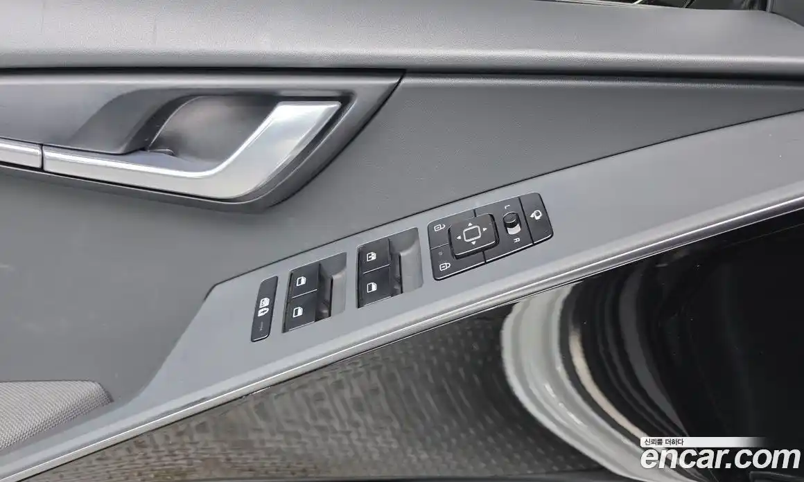 Kia Niro 2022 1.6 Автомат в Москве № 53566, фото 16