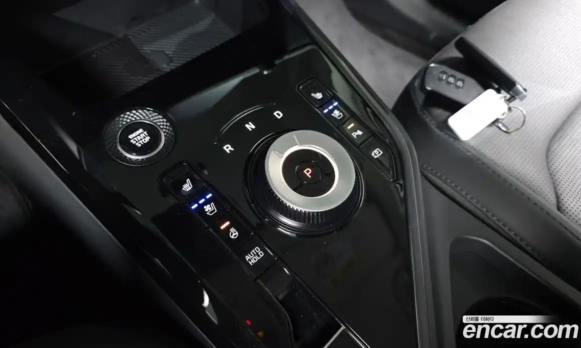 Kia Niro 2022 1.6 Автомат в Москве № 53566, фото 19