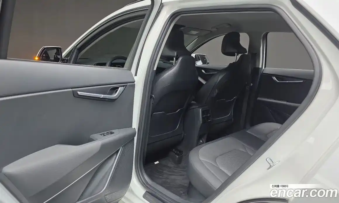 Kia Niro 2022 1.6 Автомат в Москве № 53566, фото 5