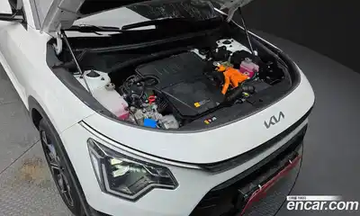 Kia Niro 2022 1.6 Автомат в Москве № 53566, миниатюра 8