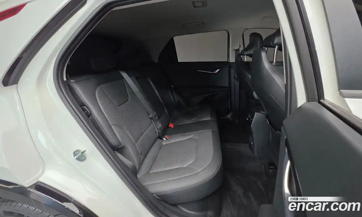 Kia Niro 2022 1.6 Автомат в Москве № 53566, фото 10