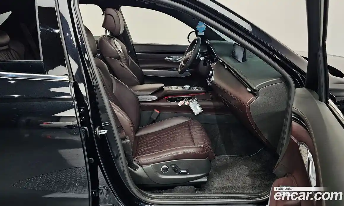 Genesis GV70 2021 2.2 Автомат в Москве № 56505, фото 3