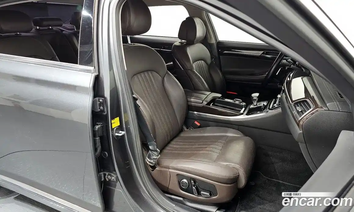 Genesis EQ900 2018 3.8 Автомат в Москве № 57790, фото 10