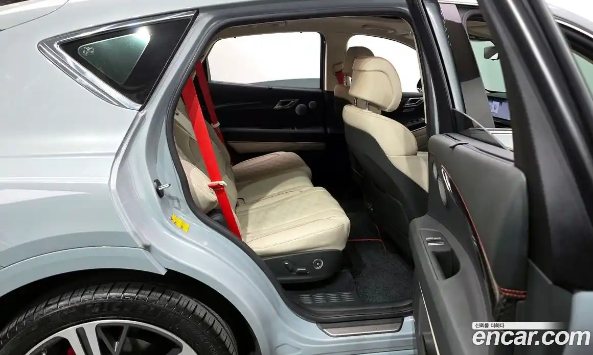 Genesis GV80 2024 2.5 Автомат в Москве № 58099, фото 16