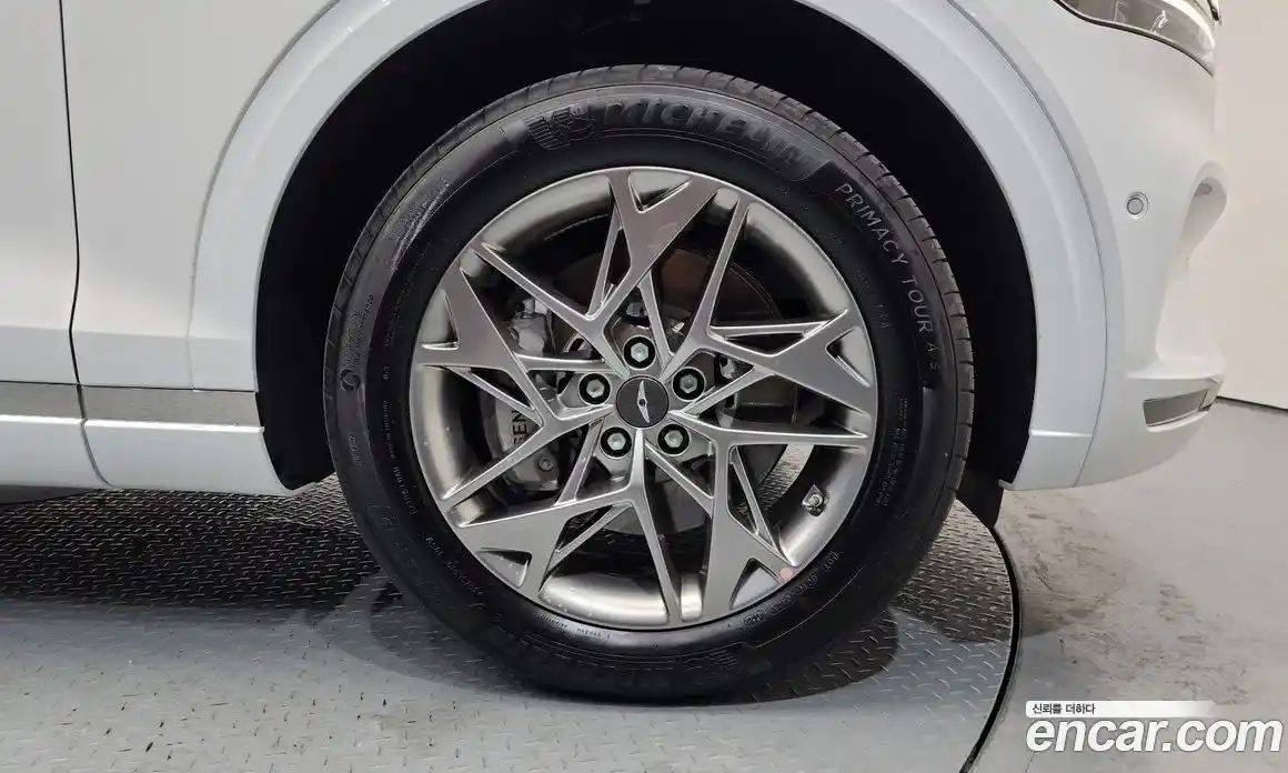 Genesis GV70 2023 2.5 Автомат в Москве № 59103, фото 5