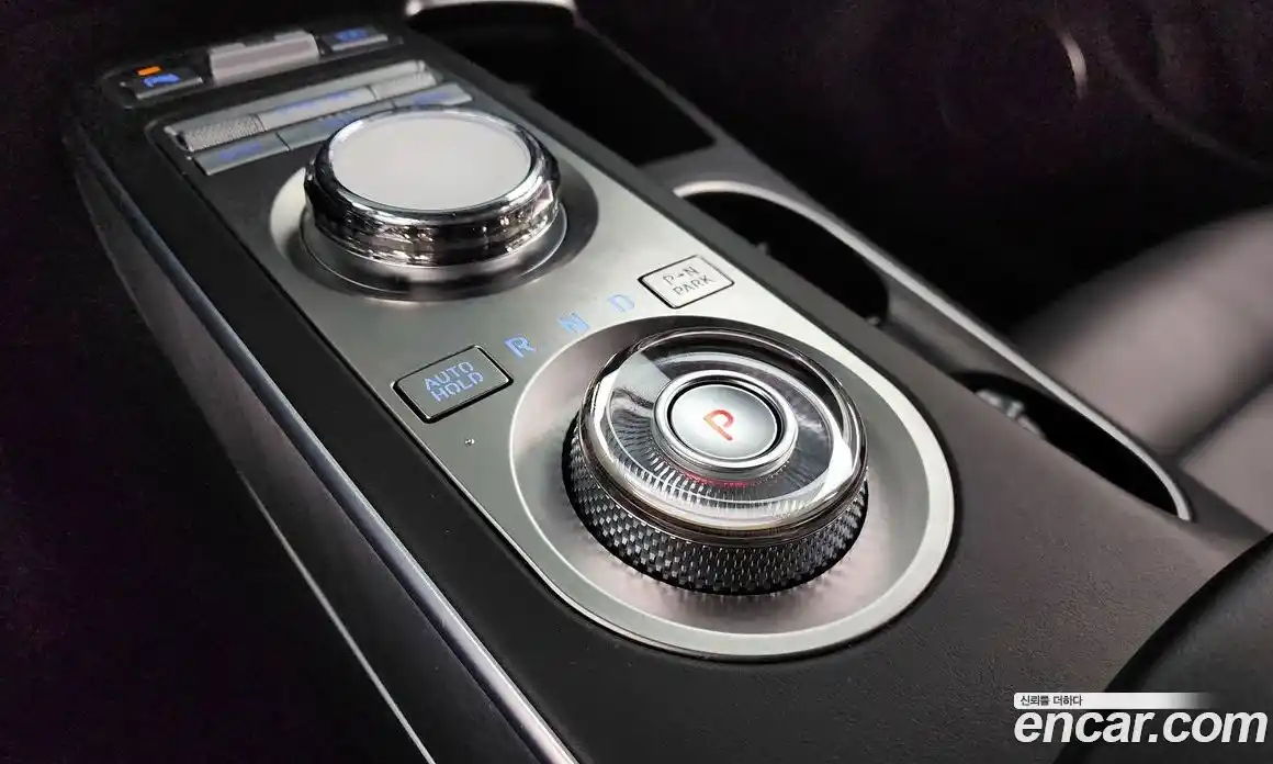 Genesis GV70 2022 0.1 Автомат в Москве № 59354, фото 7