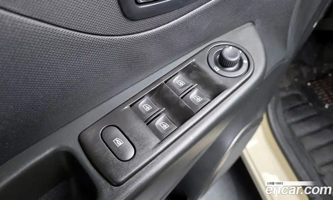 Renault QM3 2014 1.5 Автомат в Москве № 61846, фото 14