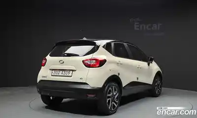 Renault QM3 2014 1.5 Автомат в Москве № 61846, миниатюра 2