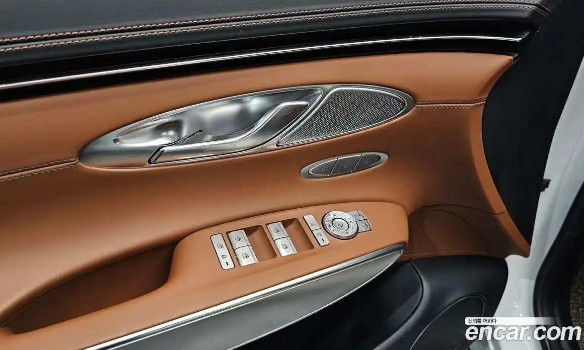 Genesis GV70 2022 2.2 Автомат в Москве № 81695, фото 18