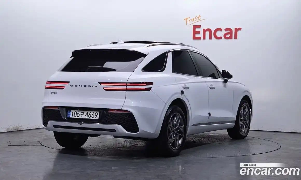 Genesis GV70 2022 2.2 Автомат в Москве № 81695, фото 5