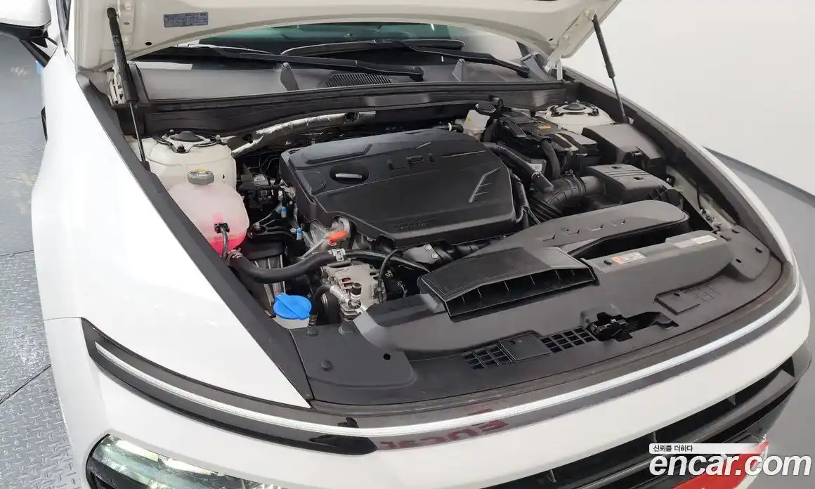 Hyundai Sonata 2024 2.0 Автомат в Москве № 9374, фото 6