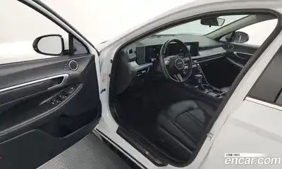 Hyundai Sonata 2024 2.0 Автомат в Москве № 9374, миниатюра 10