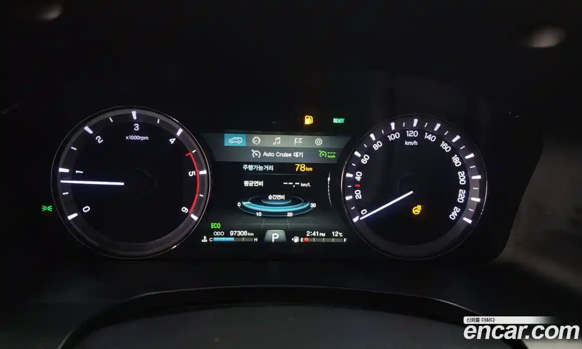 SsangYong Rexton 2018 2.2 Автомат в Москве № 97798, фото 3