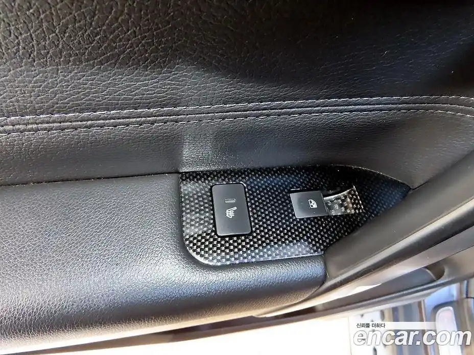 Chevrolet Captiva 2014 2.2 Автомат в Москве № 103587, фото 17