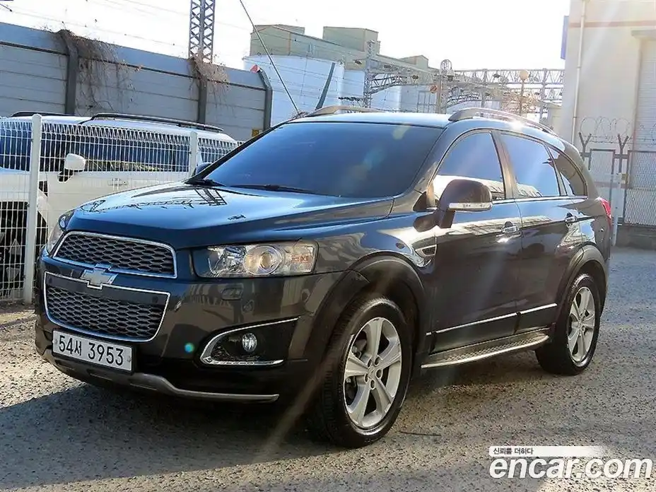 Chevrolet Captiva 2014 2.2 Автомат в Москве № 103587, фото 2