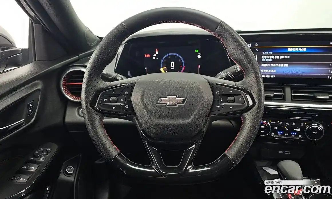 Chevrolet Trax 2024 1.2 Автомат в Москве № 103655, фото 1