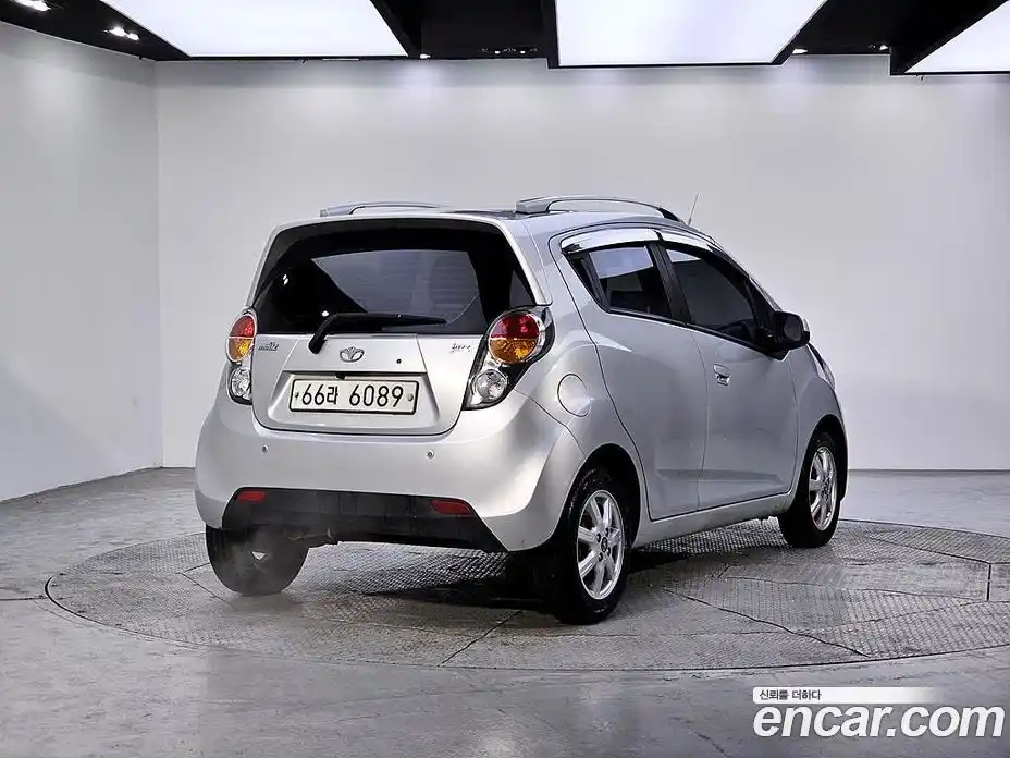 Chevrolet Matiz 2010 1.0 Автомат в Москве № 105900, фото 4