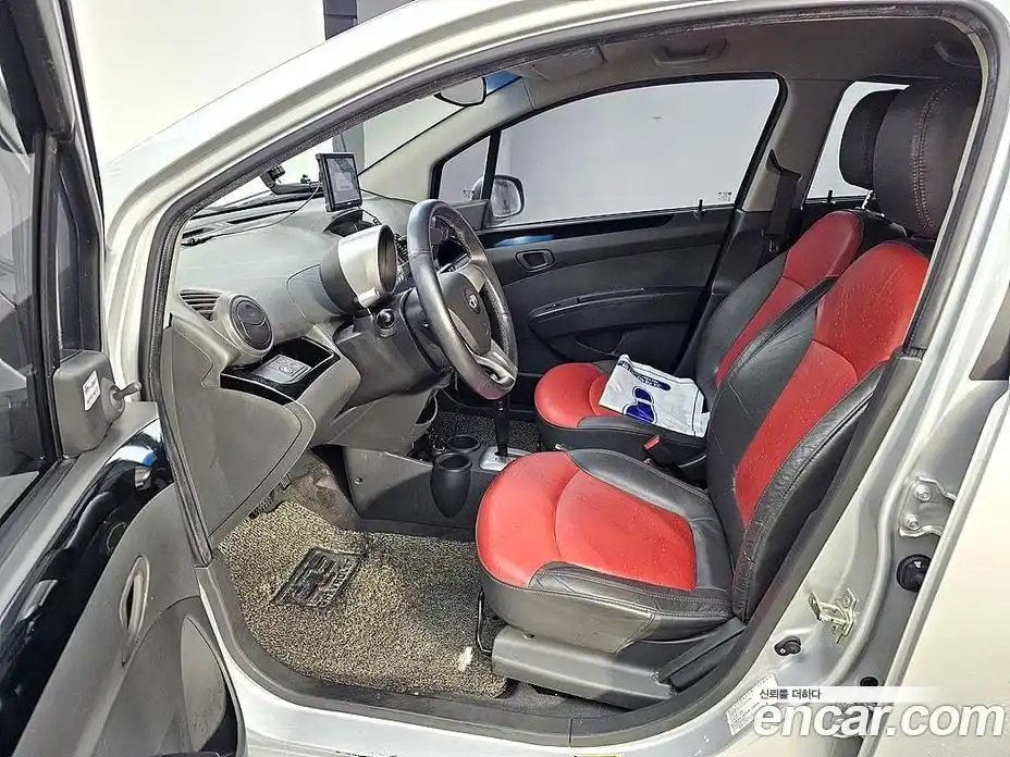 Chevrolet Matiz 2010 1.0 Автомат в Москве № 105900, фото 8