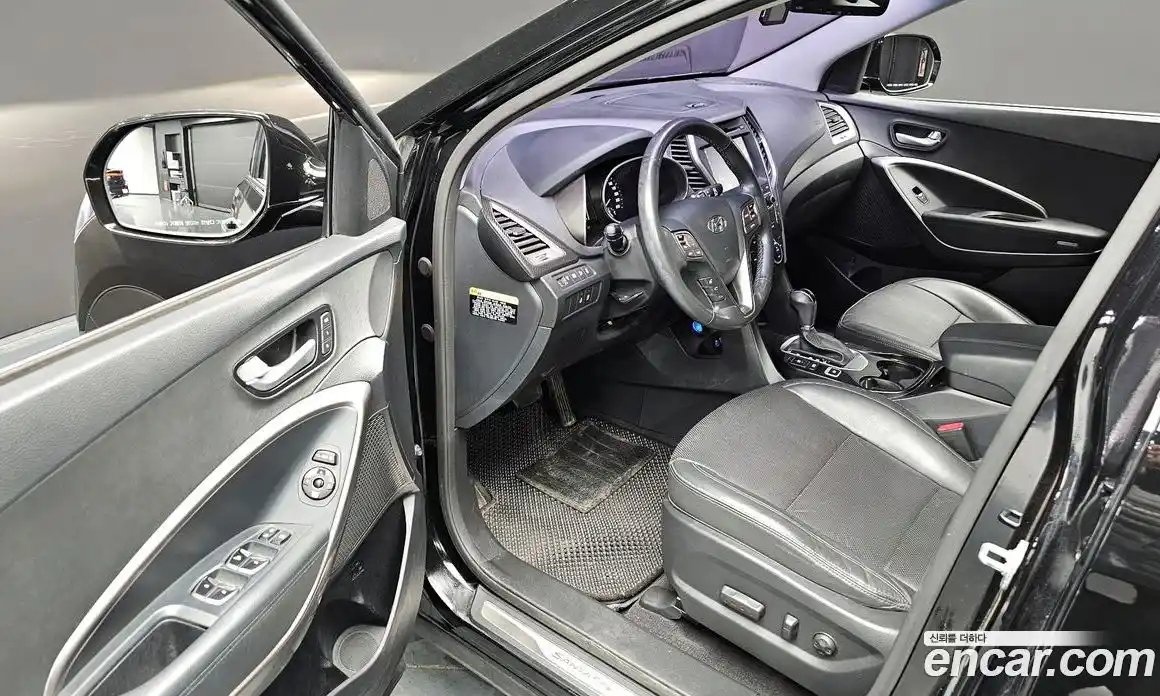 Hyundai Santa Fe 2016 2.2 Автомат в Москве № 108845, фото 12