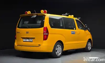 Hyundai Starex 2019 2.4 Автомат в Москве № 109376, миниатюра 2