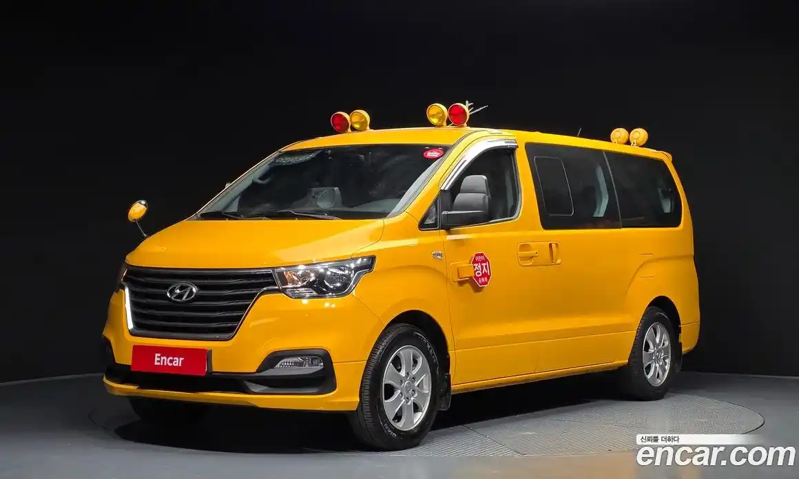 Hyundai Starex 2019 2.4 Автомат в Москве № 109376, фото 4