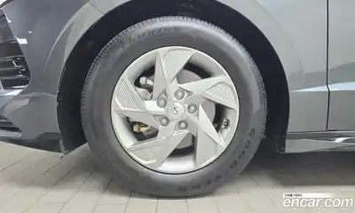 Hyundai Sonata 2024 2.0 Автомат в Москве № 111719, миниатюра 11