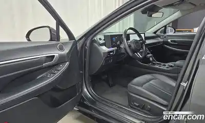 Hyundai Sonata 2024 2.0 Автомат в Москве № 111719, миниатюра 4