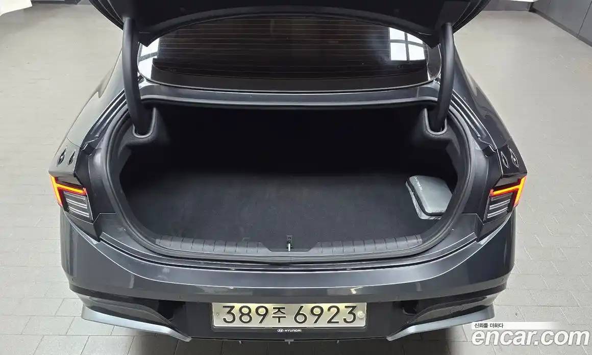 Hyundai Sonata 2024 2.0 Автомат в Москве № 111719, фото 5