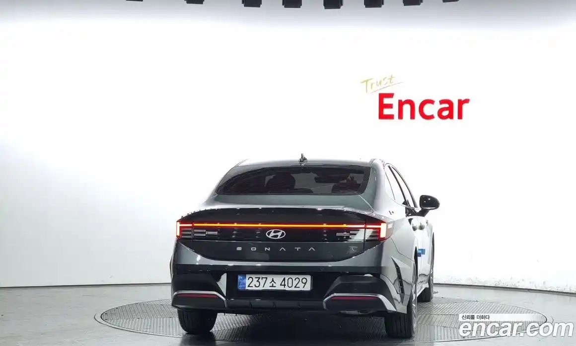 Hyundai Sonata 2024 2.0 Автомат в Москве № 111899, фото 3