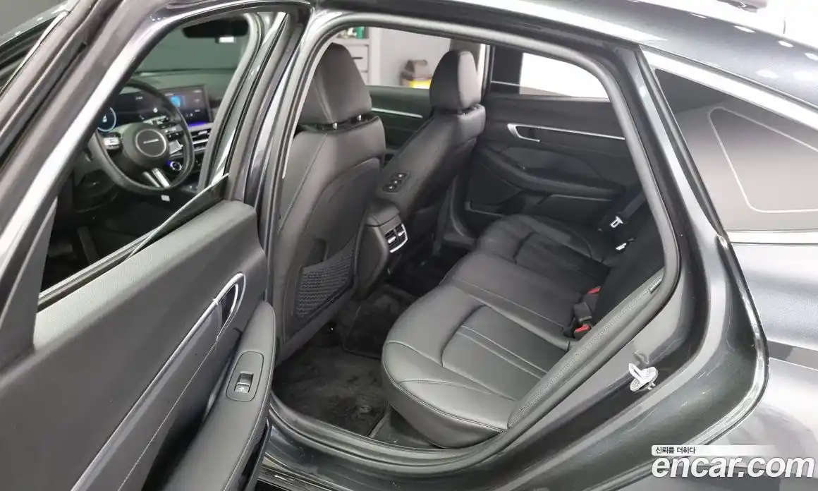 Hyundai Sonata 2024 2.0 Автомат в Москве № 111899, фото 9