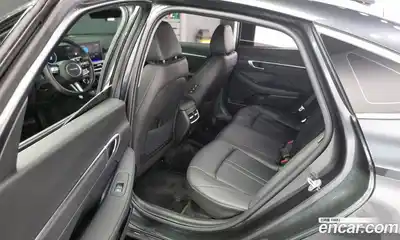 Hyundai Sonata 2024 2.0 Автомат в Москве № 111899, миниатюра 9