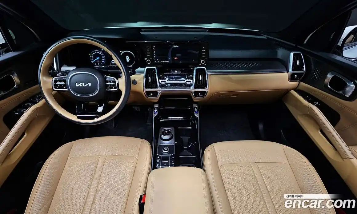 Kia Sorento 2023 1.6 Автомат в Москве № 115319, фото 3