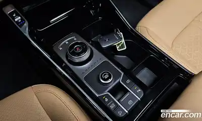 Kia Sorento 2023 1.6 Автомат в Москве № 115319, миниатюра 10