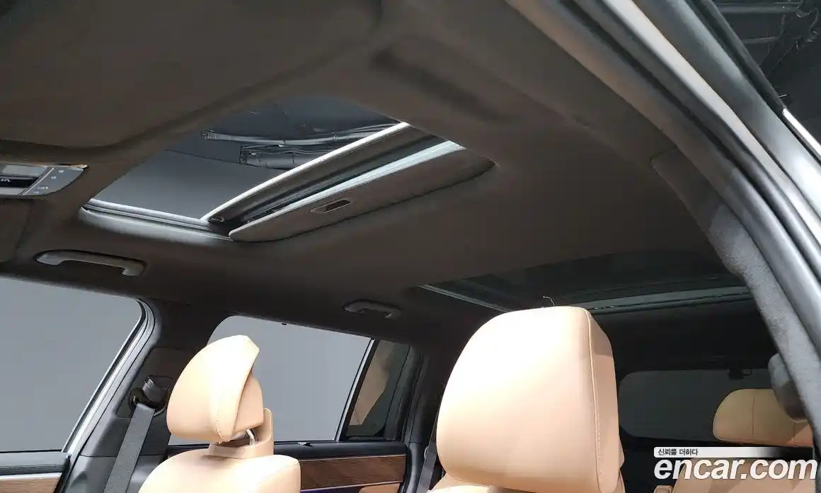 Hyundai Santa Fe 2024 2.5 Автомат в Москве № 119498, фото 14