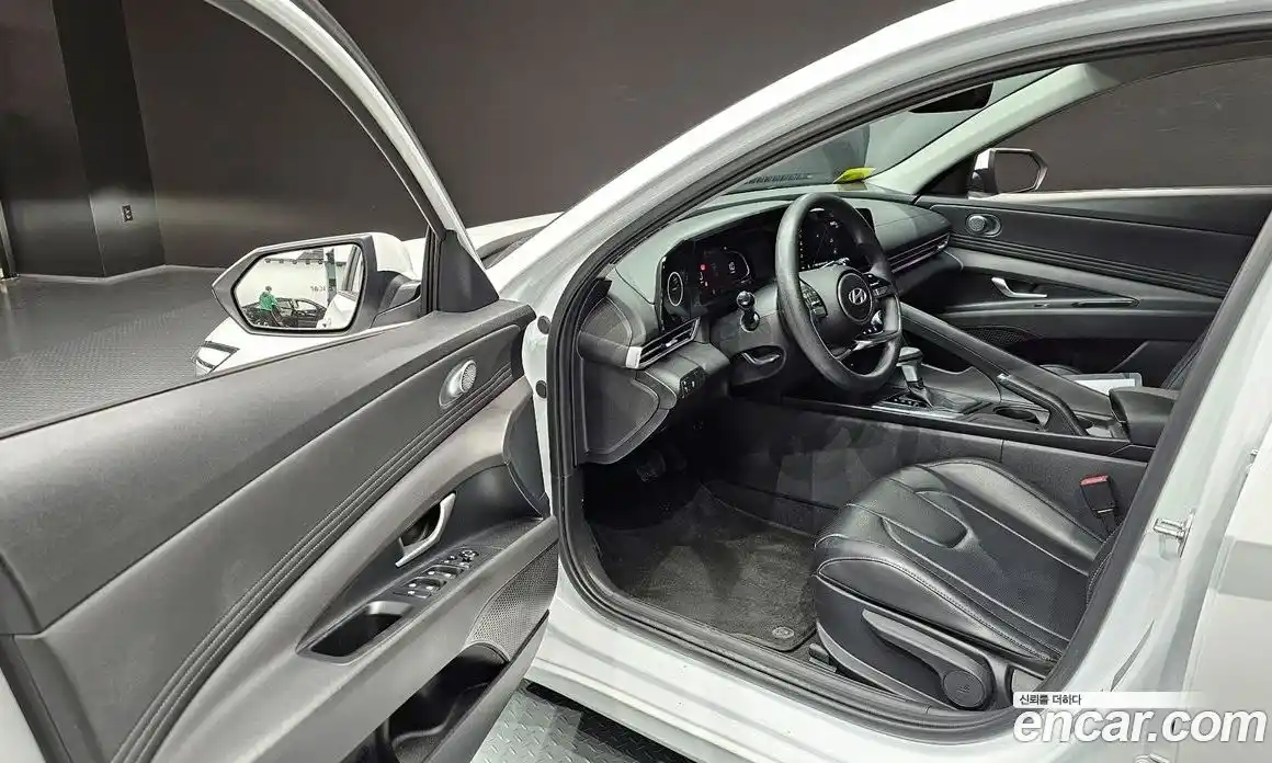 Hyundai Avante 2024 1.6 Автомат в Москве № 122751, фото 7