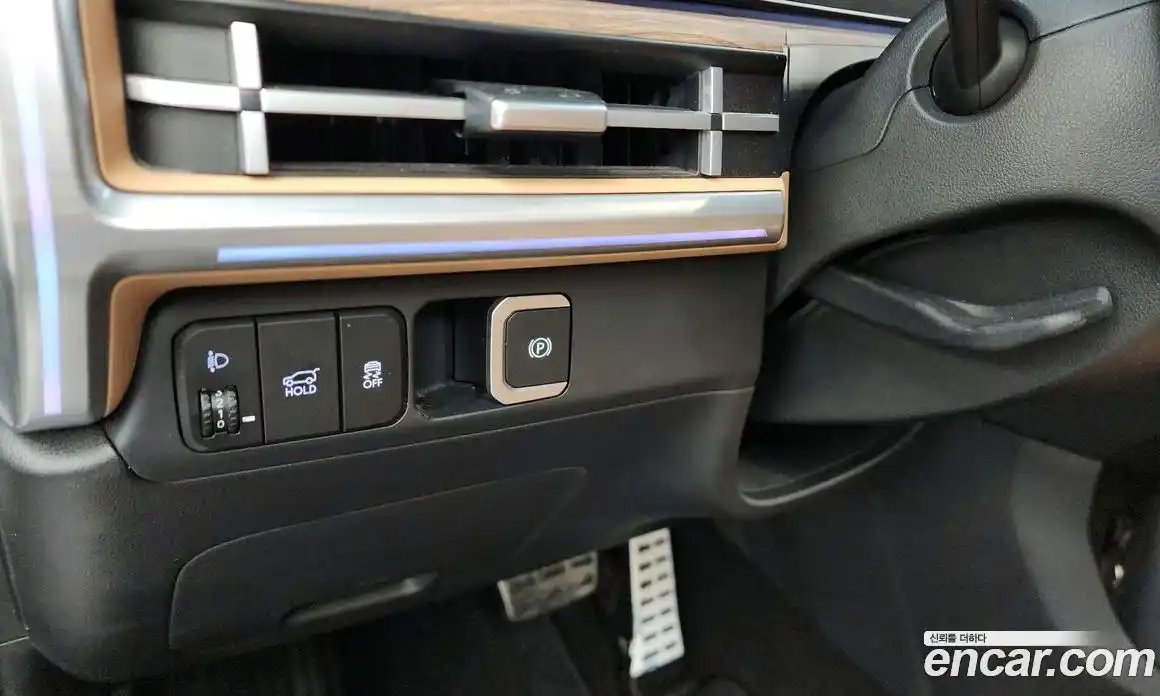 Hyundai Santa Fe 2024 2.5 Автомат в Москве № 126127, фото 16