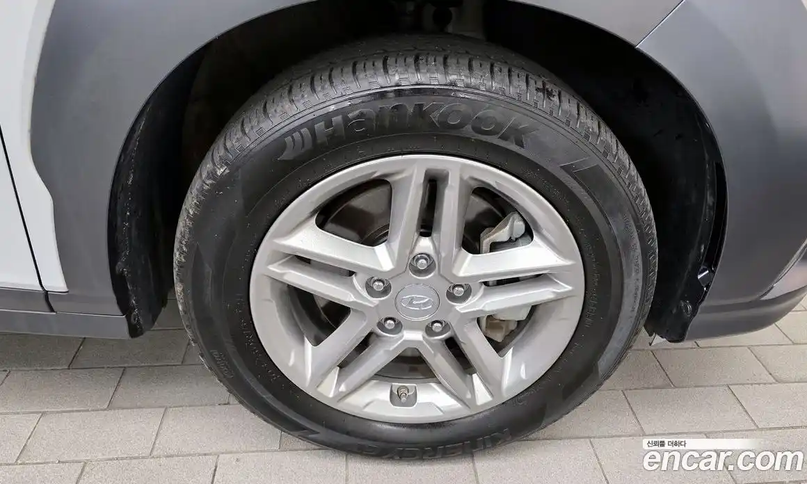 Hyundai Kona 2021 1.6 Автомат в Москве № 126444, фото 7