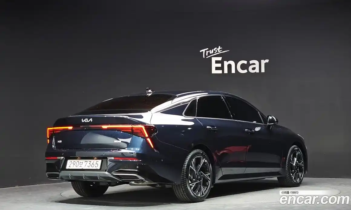 Kia K5 2025 2.0 Автомат в Москве № 127557, фото 1