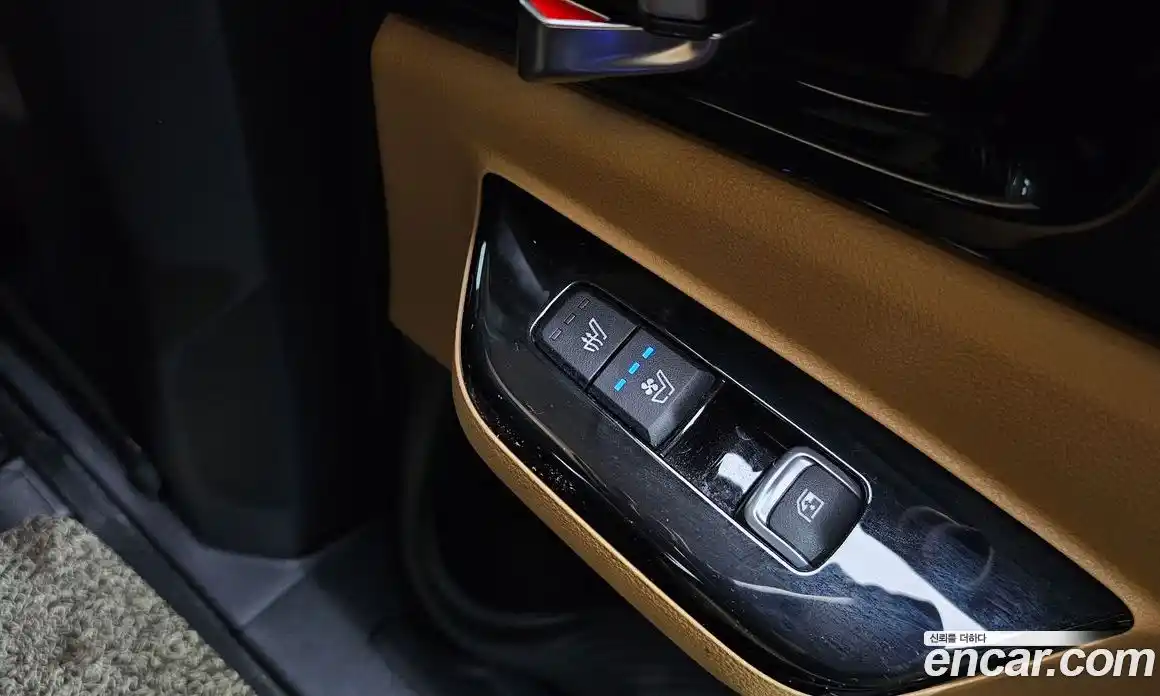 Kia Canival 2021 2.2 Автомат в Москве № 132903, фото 16