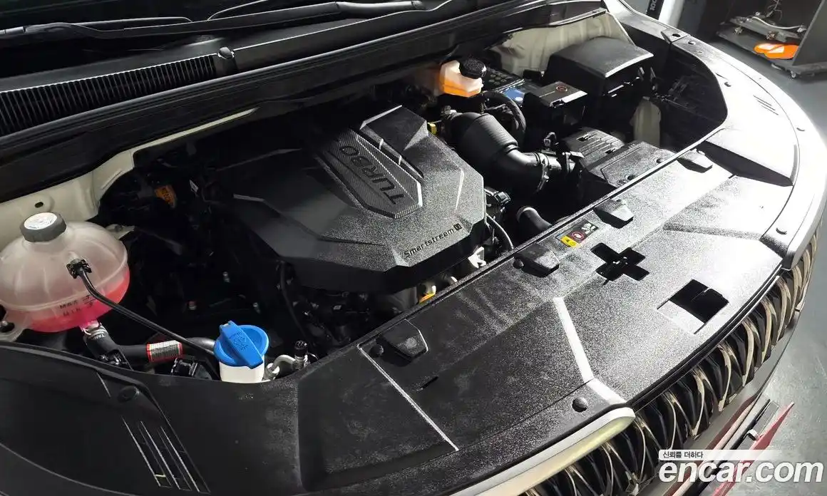 Kia Canival 2022 2.2 Автомат в Москве № 132962, фото 17