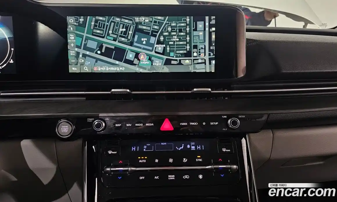 Kia Canival 2022 2.2 Автомат в Москве № 132962, фото 20