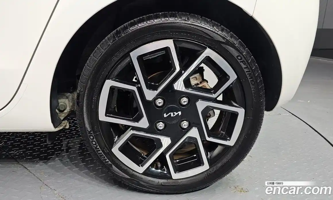 Kia Ray 2023 1.0 Автомат в Москве № 13526, фото 7