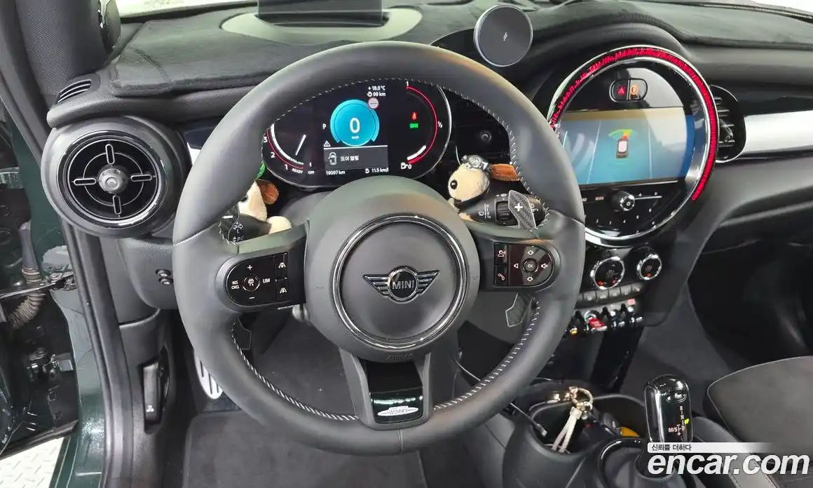 Mini Cooper 2024 2.0 Автомат в Москве № 141047, фото 13