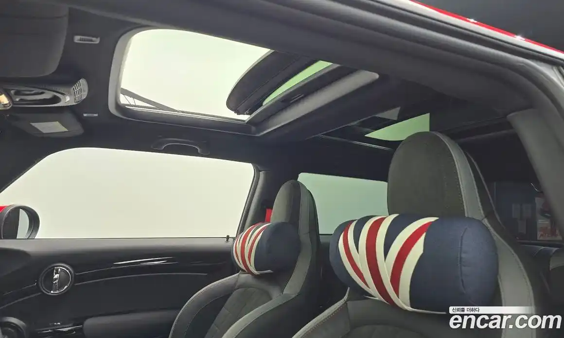 Mini Cooper 2024 2.0 Автомат в Москве № 141047, фото 19