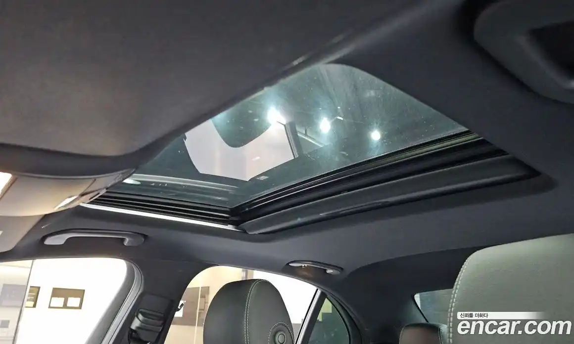 Mercedes-Benz E-Class 2022 2.0 Автомат в Москве № 143188, фото 12